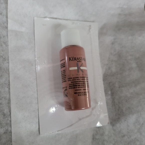 Kérastase Hair Gloss - Soin Acide Chroma Gloss mini - Picture 2 of 5